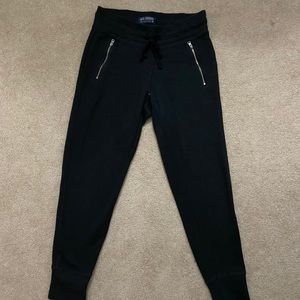 American eagle joggers